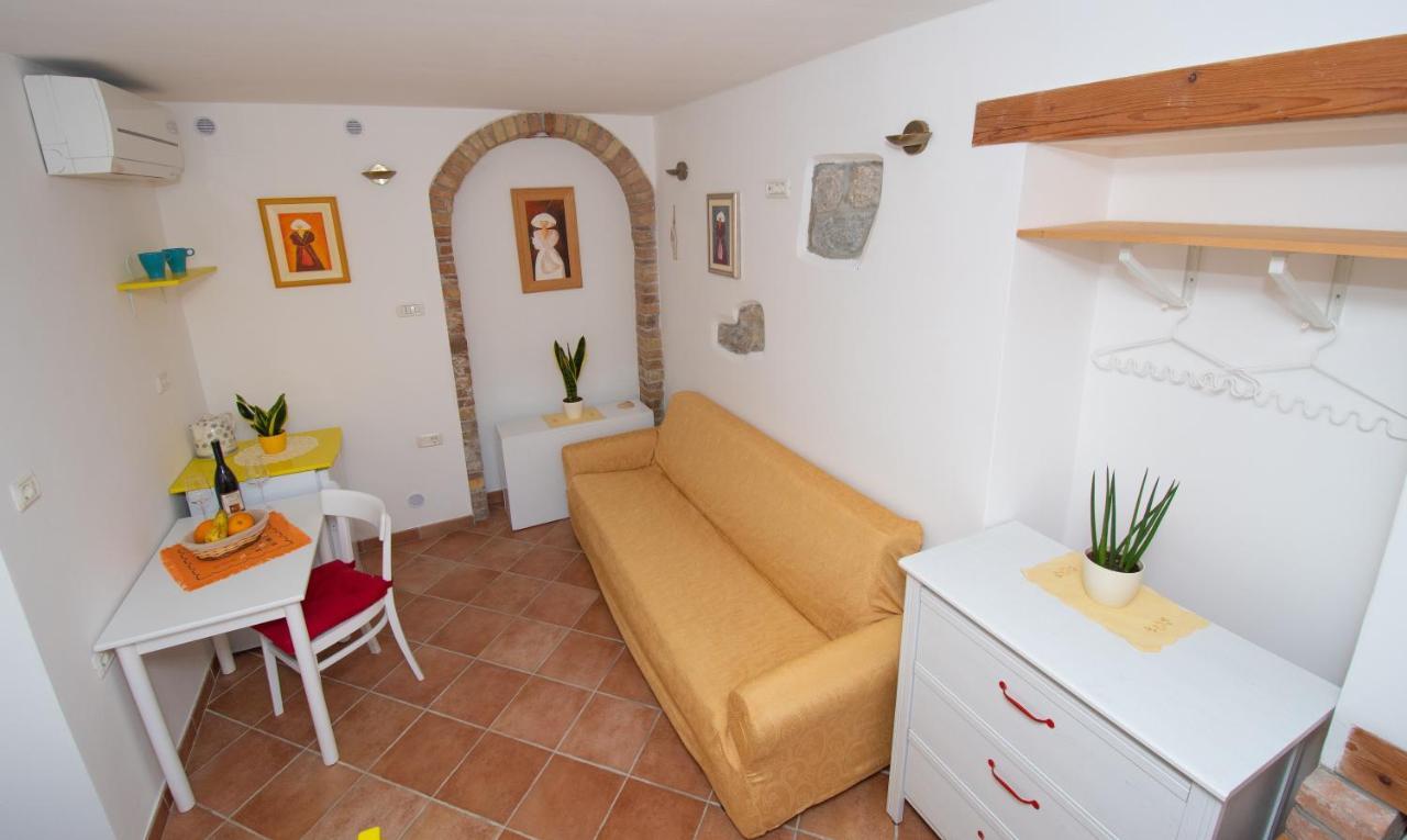 Studio May * Piran
